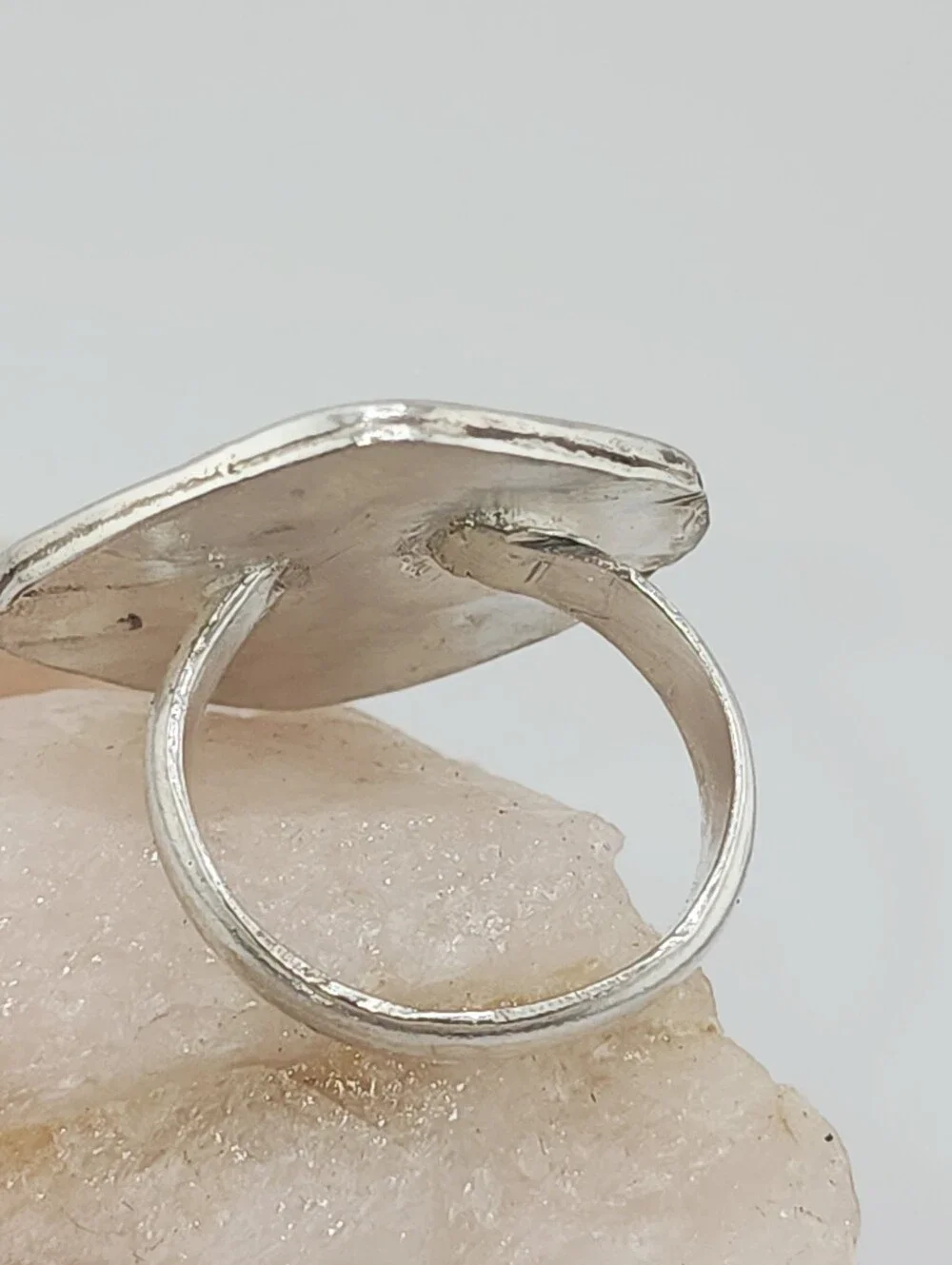 PUNK SAPPHIRE RUNG HANDMADE IN STERLING SILVER WOMENS SIZE 8.5